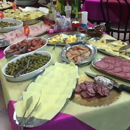 Отель Peonia Римини